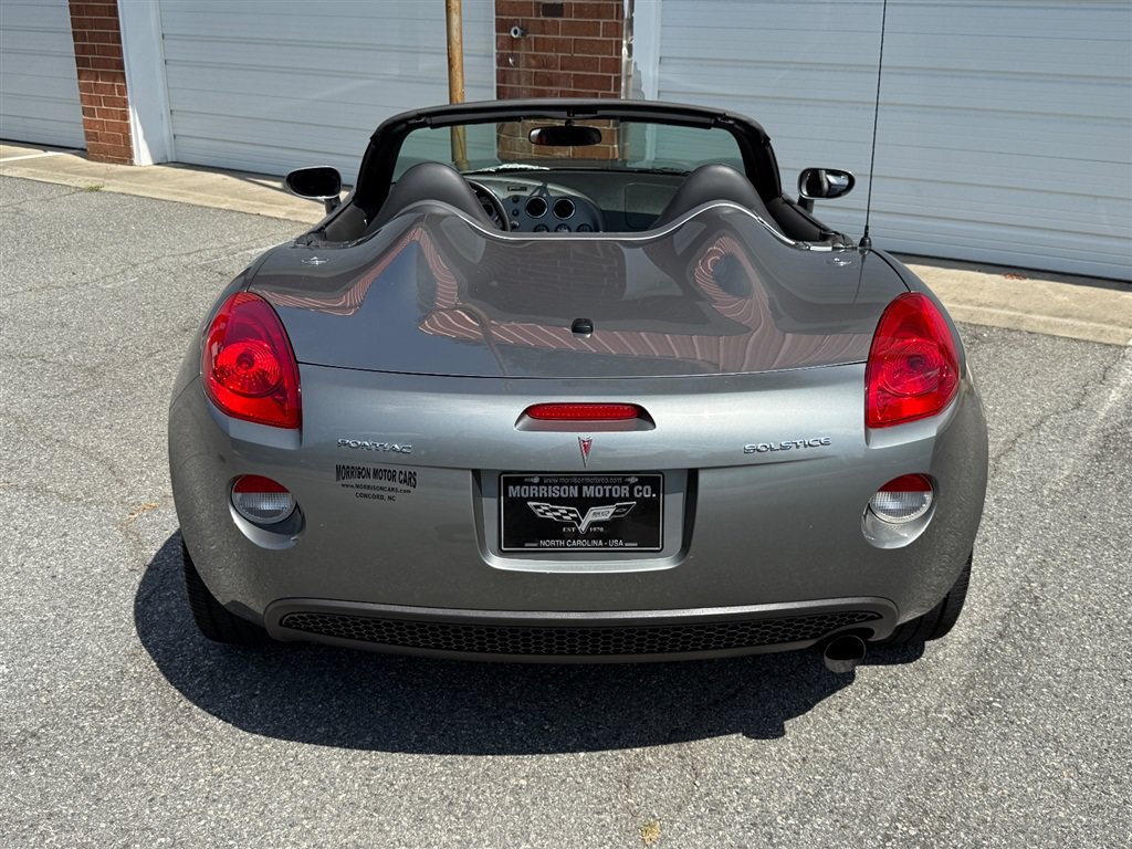Used 2007 Pontiac Solstice Convertible w/ Premium Package RWD image 28