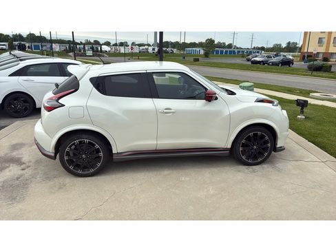 Used 2017 Nissan Juke NISMO AWD/4WD image 6