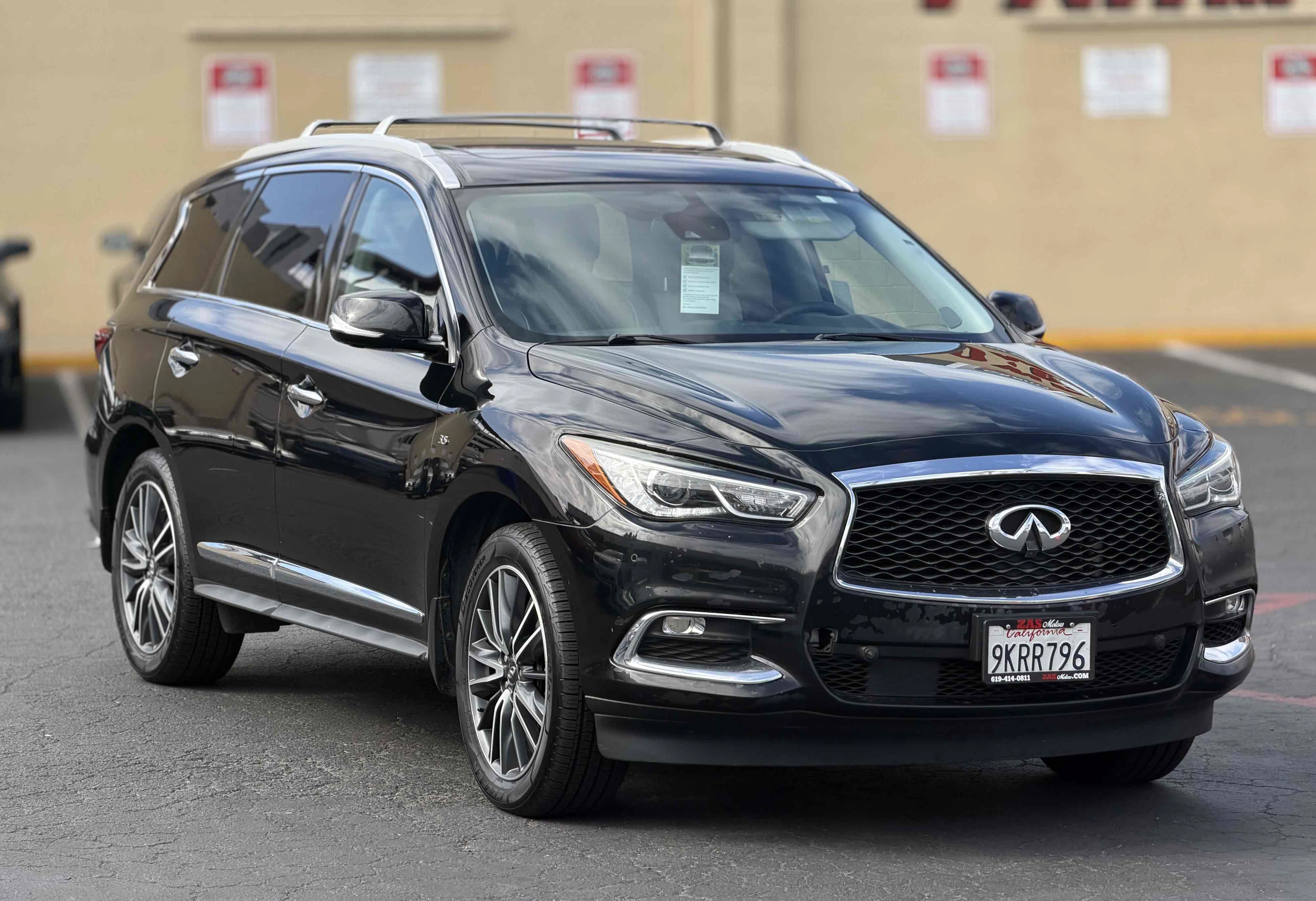 Used 2020 INFINITI QX60 Signature Edition FWD image 4
