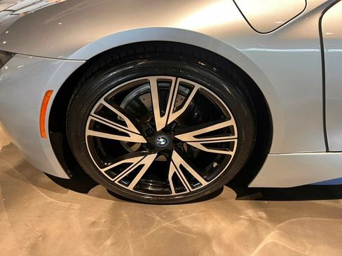 Used 2014 BMW i8 AWD/4WD image 10