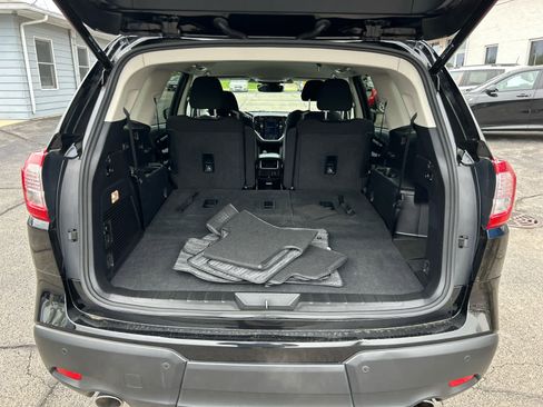 Used 2023 Subaru Ascent Premium w/ Convenience Package AWD/4WD image 28