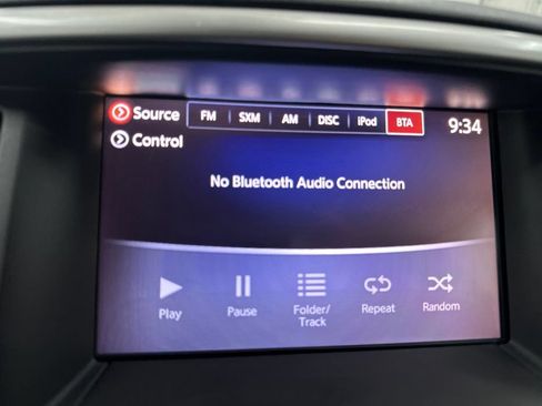 Used 2017 Nissan Pathfinder S FWD image 19