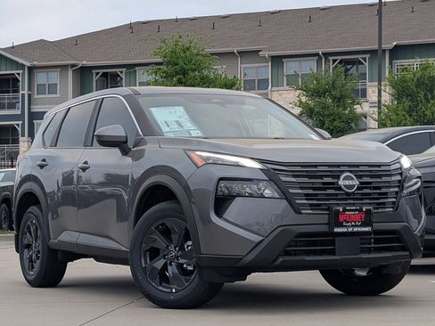 New 2026 Nissan Rogue SV FWD image 2