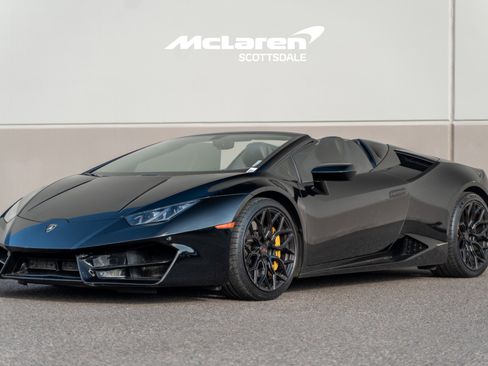 Used 2019 Lamborghini Huracan LP 580-2 image 3