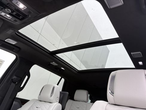 New 2026 Cadillac Escalade Platinum Sport w/ LPO, ONYX Package AWD/4WD image 18