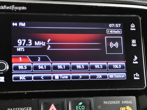 Used 2018 Mitsubishi Outlander GT AWD/4WD image 25
