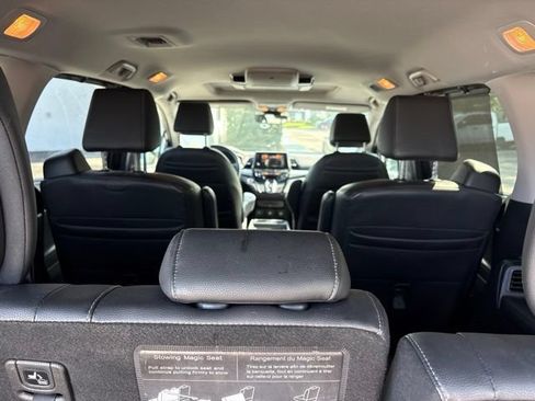Used 2021 Honda Odyssey Touring image 9