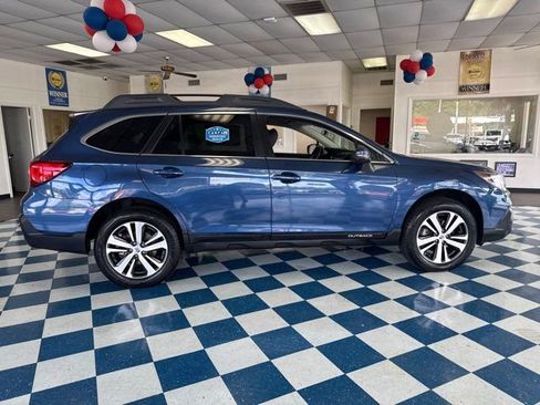 Used 2019 Subaru Outback 2.5i Limited image 8