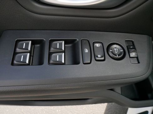 New 2025 Honda Pilot EX-L image 16