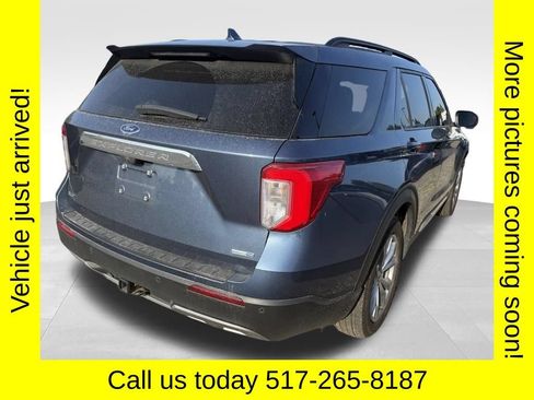 Used 2020 Ford Explorer XLT w/ Equipment Group 202A AWD/4WD image 5