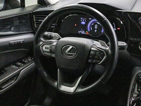 Used 2024 Lexus NX 350h AWD image 16