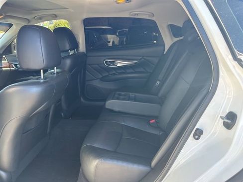 Used 2015 INFINITI Q70 L 3.7 AWD/4WD image 26