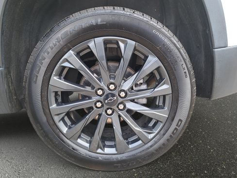 Used 2023 Chevrolet Traverse RS AWD/4WD image 33