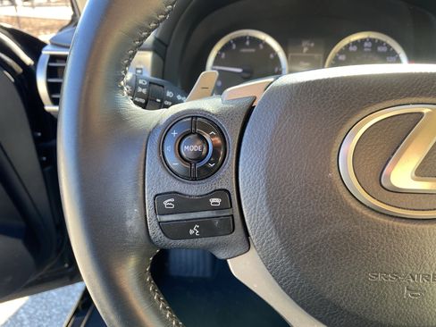 Used 2014 Lexus IS 250 image 21