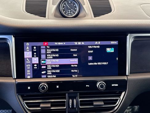 Used 2023 Porsche Macan GTS image 15