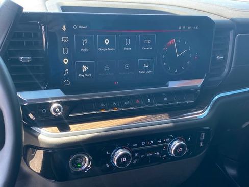 Used 2023 GMC Sierra 1500 Elevation AWD/4WD image 10