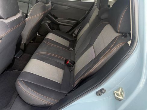 Used 2019 Subaru Crosstrek 2.0i Premium AWD/4WD image 11