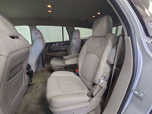 Certified 2016 Buick Enclave Leather w/ Trailering Package FWD image 34