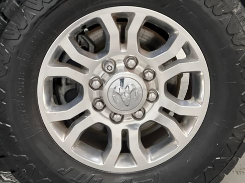 Used 2018 RAM 2500 Laramie image 68