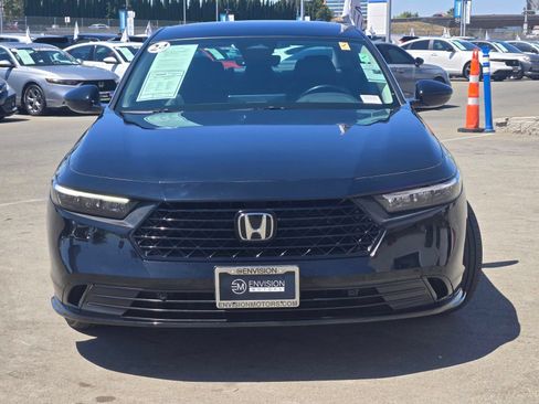 Used 2024 Honda Accord EX-L image 2