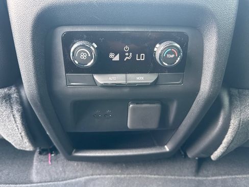 New 2026 Chevrolet Traverse LT w/ Enhanced Driving Package FWD image 26