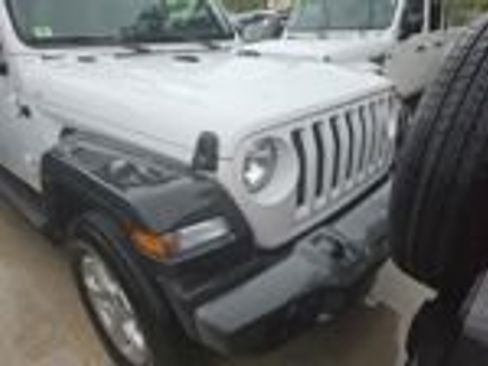 Used 2021 Jeep Wrangler Unlimited Sport AWD/4WD image 4