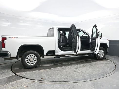 Used 2024 Chevrolet Silverado 2500 LTZ image 41