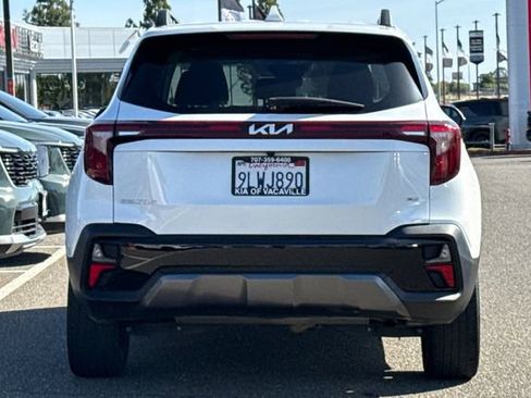 Certified 2024 Kia Seltos X-Line AWD/4WD image 7