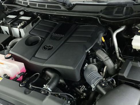 Used 2022 Toyota Tundra 1794 Edition image 12