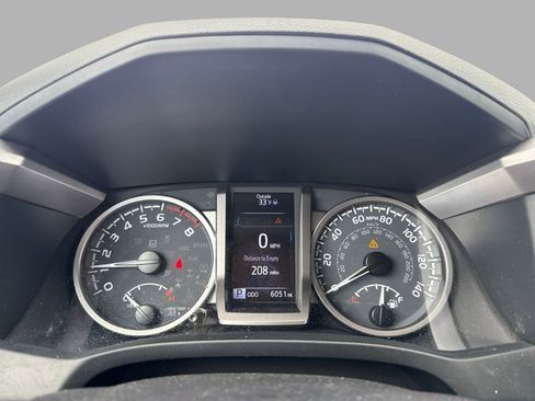 Used 2023 Toyota Tacoma SR5 image 18