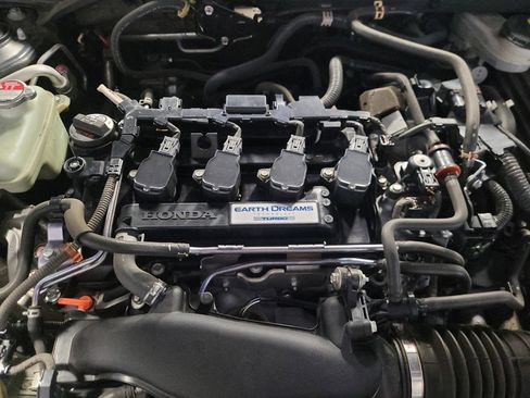 Used 2019 Honda Civic EX image 30