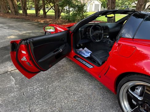 Used 2013 Chevrolet Corvette Grand Sport RWD image 48