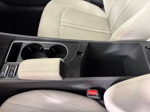Used 2025 Hyundai Sonata SEL FWD image 29