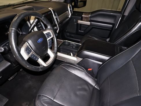 Used 2018 Ford F350 Lariat w/ Lariat Ultimate Package image 39