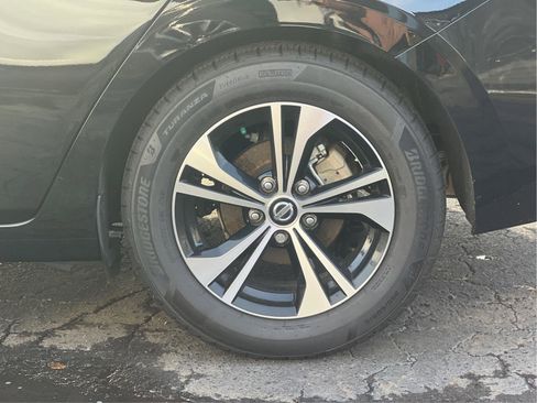 Used 2022 Nissan Sentra SV w/ Lighting Package image 26