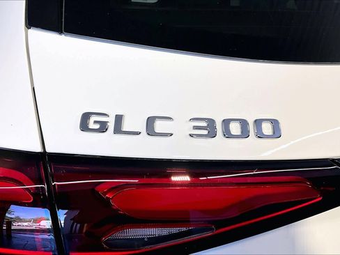New 2026 Mercedes-Benz GLC 300 4MATIC image 6