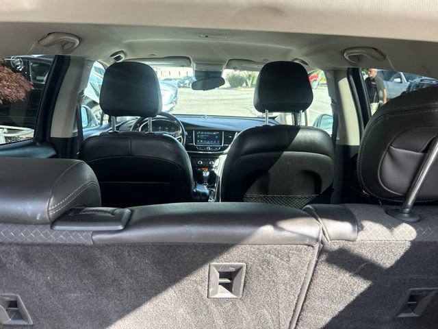 Used 2020 Buick Encore Preferred FWD image 27