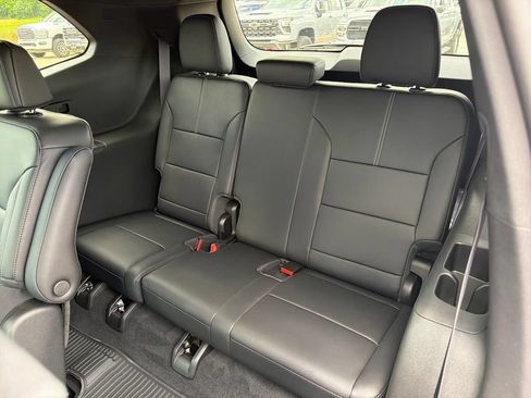New 2026 GMC Acadia Elevation w/ Black Edition FWD image 9