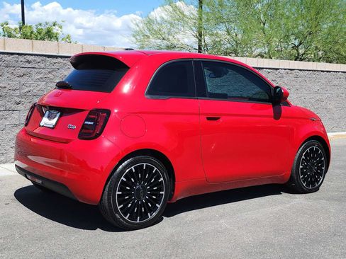 Used 2024 FIAT 500 e (RED) FWD image 8
