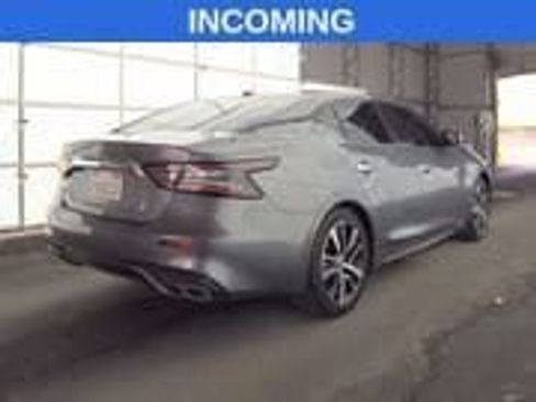 Used 2022 Nissan Maxima SV w/ Floor Mat Group FWD image 5