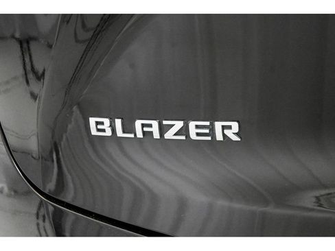 Used 2020 Chevrolet Blazer Premier image 60