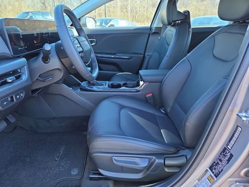 New 2026 Kia K4 EX image 5