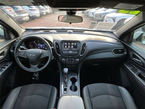 Used 2023 Chevrolet Equinox RS image 20