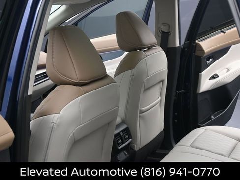 Certified 2025 Nissan Murano Platinum w/ Cargo Package AWD/4WD image 20