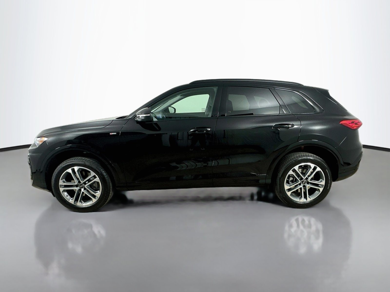 New 2026 Audi Q5 2.0T AWD/4WD image 8