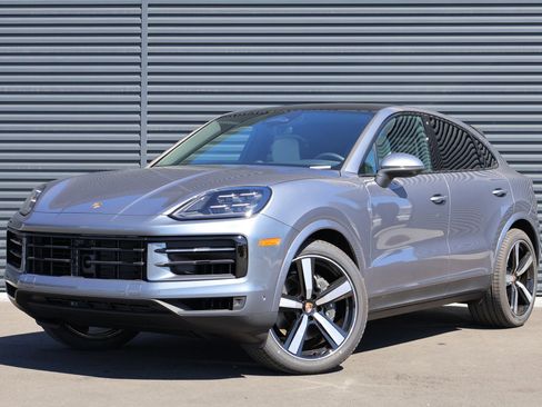 New 2026 Porsche Cayenne image 1