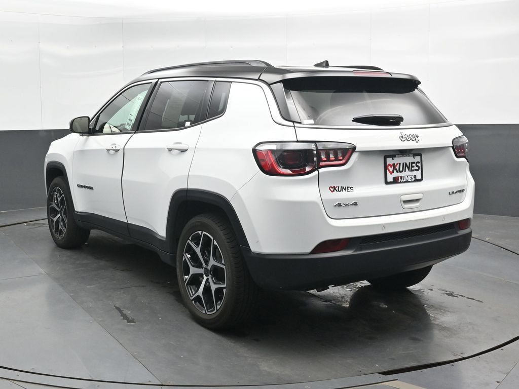 Used 2025 Jeep Compass Limited AWD/4WD image 10