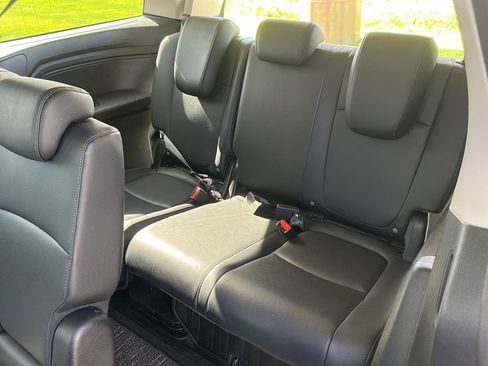 Used 2025 Honda Odyssey EX-L image 26
