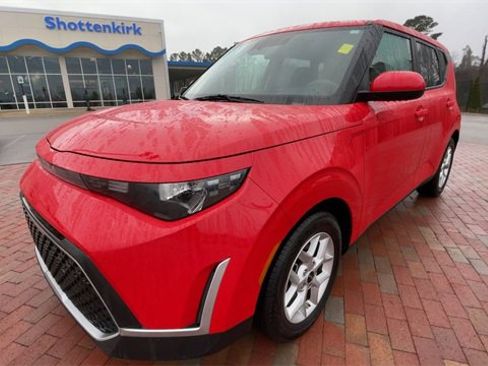 Used 2024 Kia Soul LX w/ Option Group 015 image 5