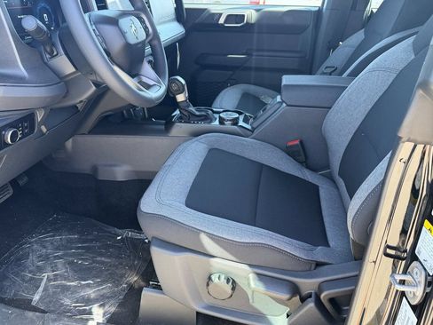 New 2025 Ford Bronco 4-Door AWD/4WD image 23